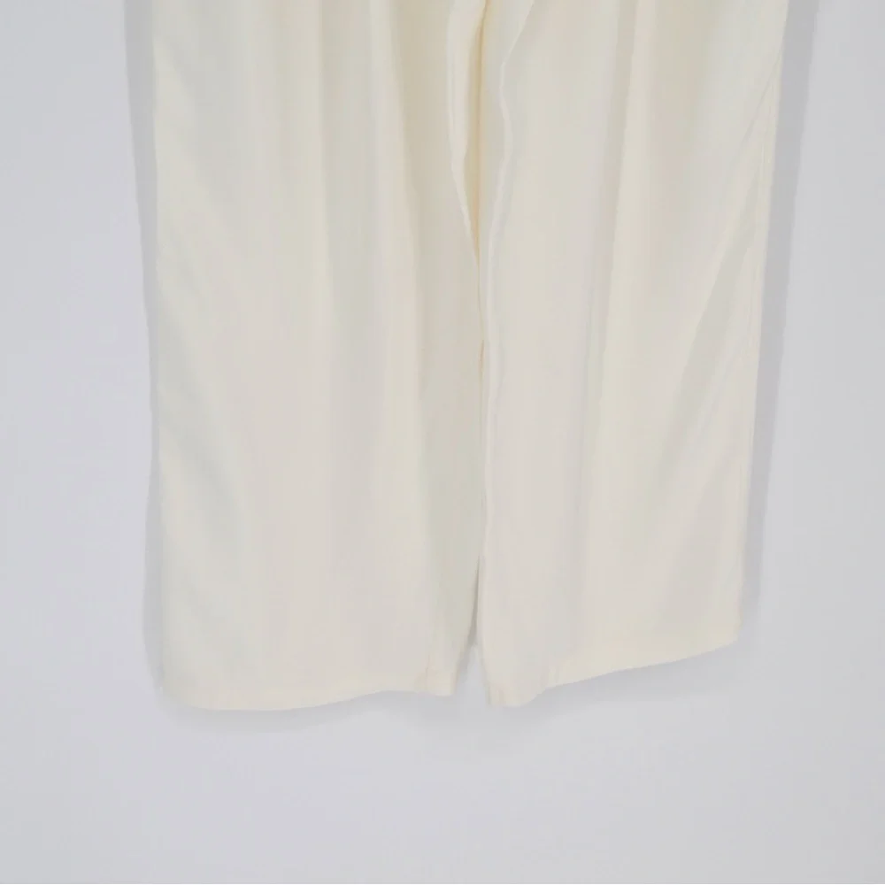 NEW L'ACADEMIE Abi Drawstring Pants Relaxed Straight in White Women's S - Picture 5 of 10